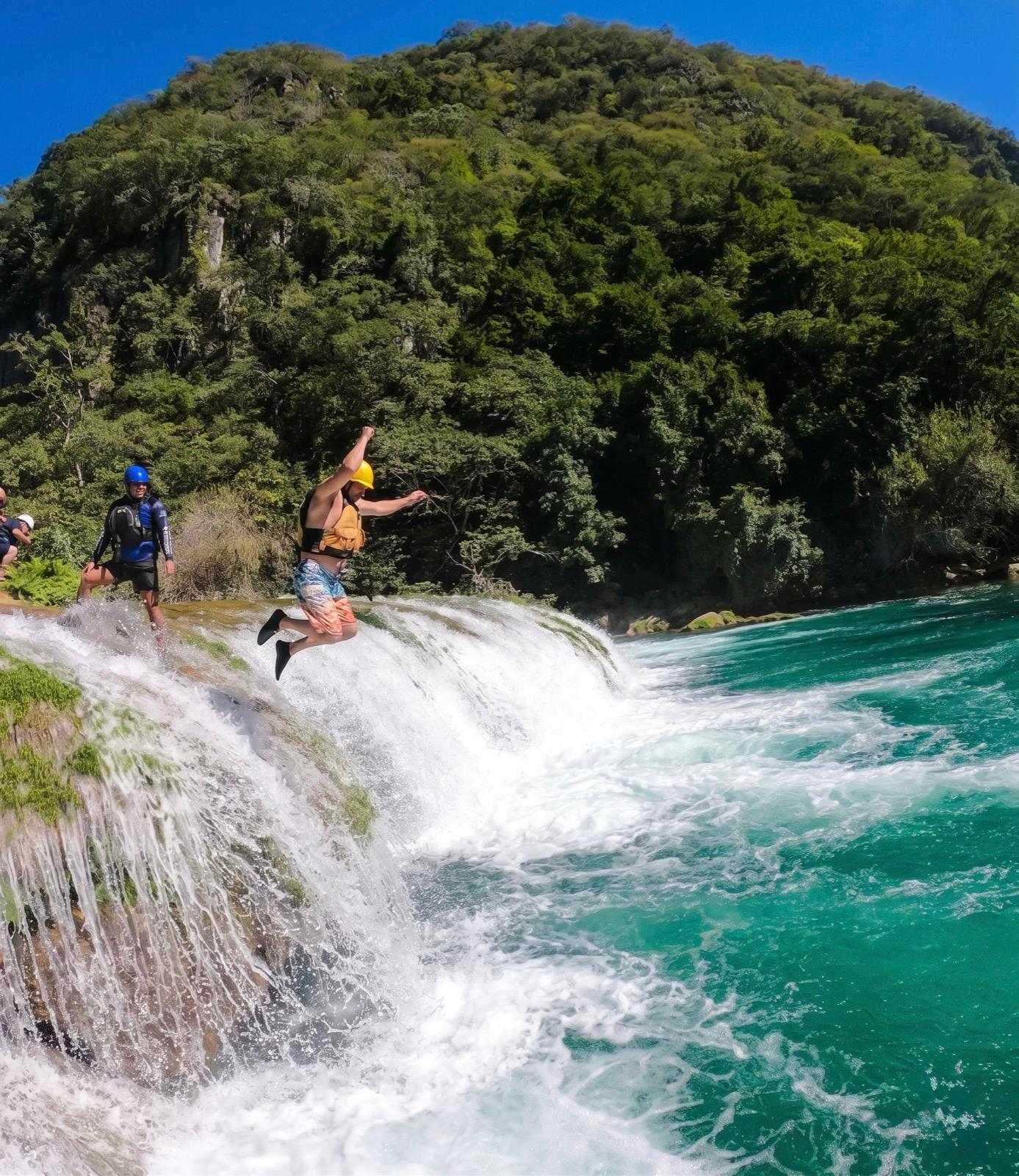 Clavado desde las cascadas de Micos — aventura extrema en la Huasteca Potosina