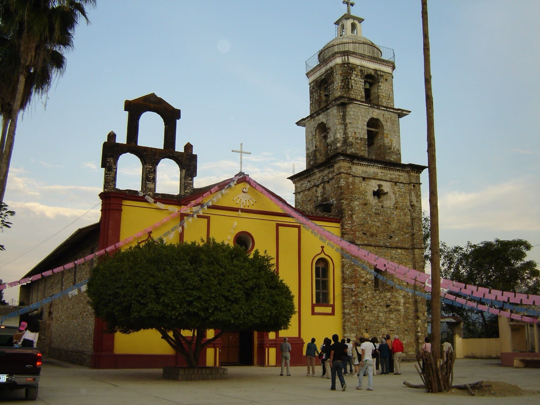 Aquismón — Magic Town