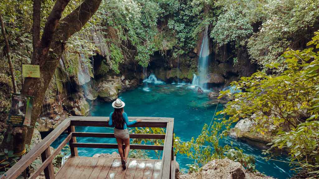 puente de dios tamasopo Puente de Dios en Tamasopo, arco natural sobre aguas turquesa Huasteca Potosina 2026